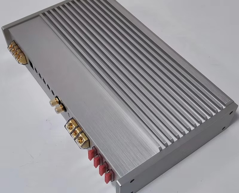 เครื่องขยายเสียงรถยนต์ XT2000. - Class D Amplifier บทวิจารณ์และราคา